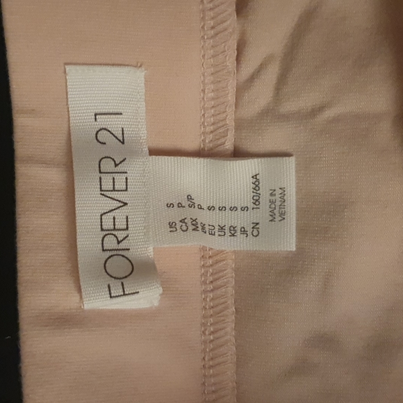 Forever 21 skirts - Picture 3 of 5